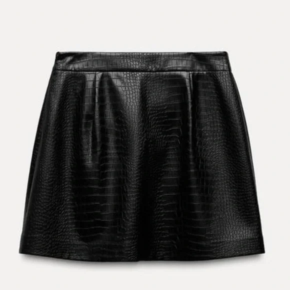 ZARA faux leather mini skirt - Picture 5 of 9